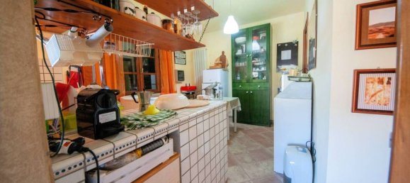 4 bedrooms House in Chianni, Italy No. 232564 11