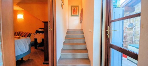 4 bedrooms House in Chianni, Italy No. 232564 15