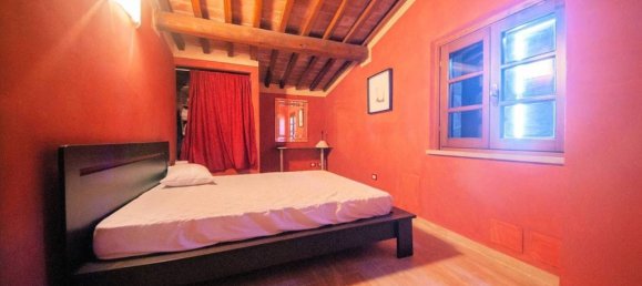 4 bedrooms House in Chianni, Italy No. 232564 8