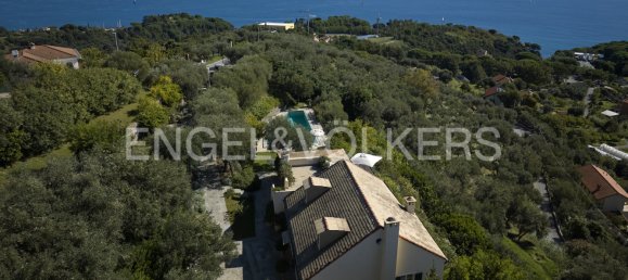 4 غرف نوم فيلا في Celle Ligure, Italy رقم 68798 13