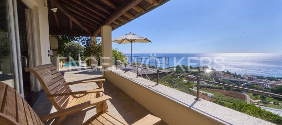 4 غرف نوم فيلا في Celle Ligure, Italy رقم 68798 32