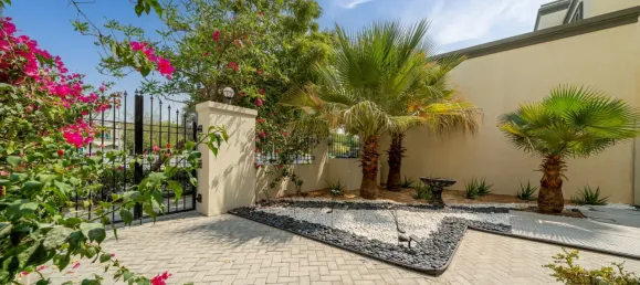 3 Schlafzimmer Villa in Jumeirah Park, UAE, Nr. 105837 18