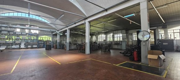 Entrepôt à Gallarate, Italy 3400m² No. 261278 20