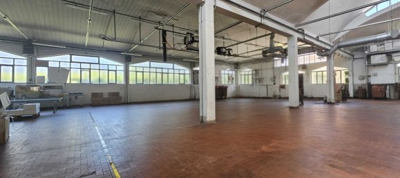 Entrepôt à Gallarate, Italy 3400m² No. 261278 22