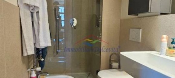 3 rooms Apartment in Florence, Italy No. 41691 10