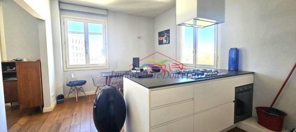 3 rooms Apartment in Florence, Italy No. 41691 8