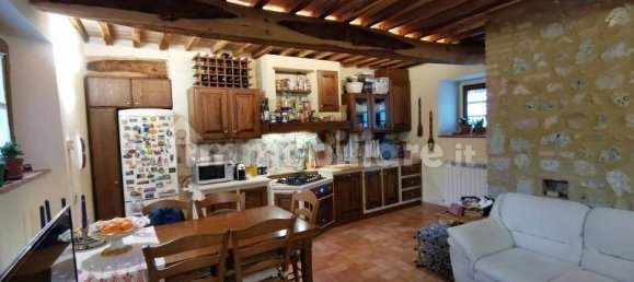 Casa de 2 dormitorios en Casole d'Elsa, Italy No. 215460 16