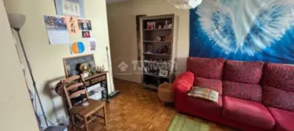 Apartamento de 3 dormitorios en Madrid, Spain No. 185527 2
