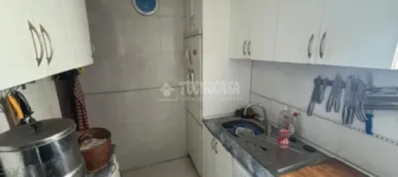 Apartamento de 3 dormitorios en Madrid, Spain No. 185527 19