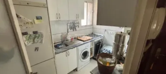 Apartamento de 3 dormitorios en Madrid, Spain No. 185527 16