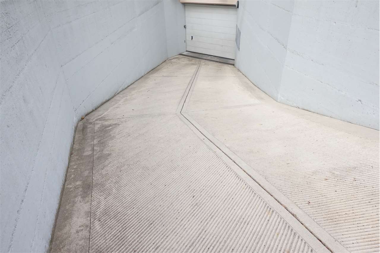 1-Zimmer Garage in Trento, Italy, Nr. 277763