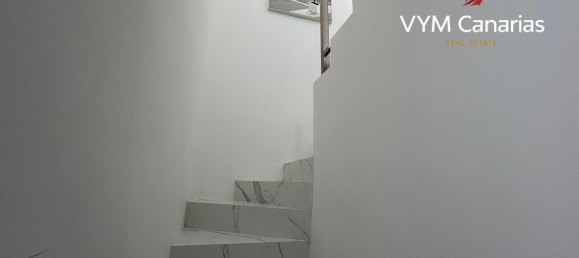 1 chambre Bâtiment à San Eugenio, Spain No. 15271 6