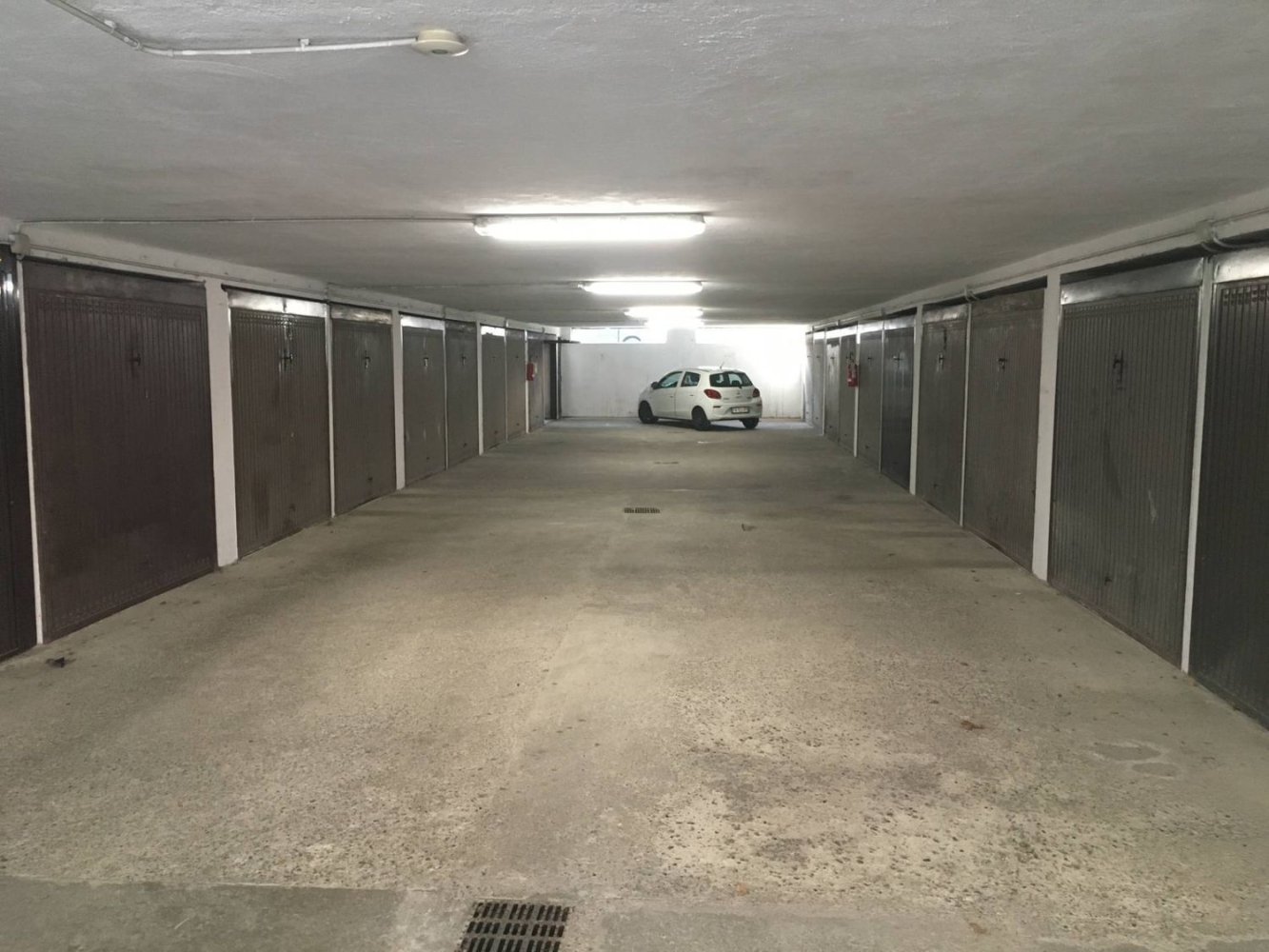 14m² Garage in Busto Arsizio, Italy No. 299868