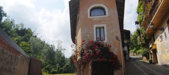 8-salle Maison à Dogliani, Italy No. 120840 2