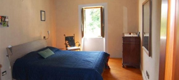 8-salle Maison à Dogliani, Italy No. 120840 8