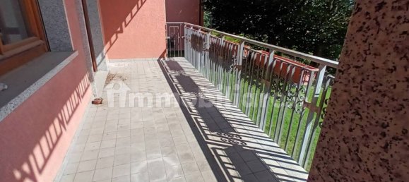 3 bedrooms Apartment in Varese, Italy No. 369953 15