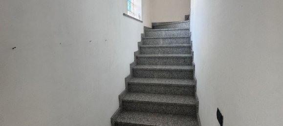 4 غرف نوم شقة في Gavirate, Italy رقم 361276 32