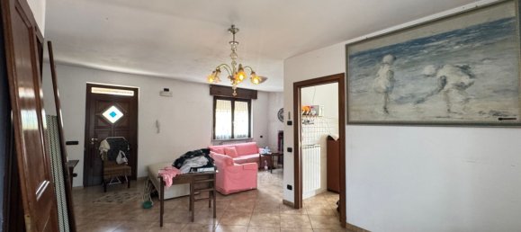 4 غرف نوم شقة في Gavirate, Italy رقم 361276 26