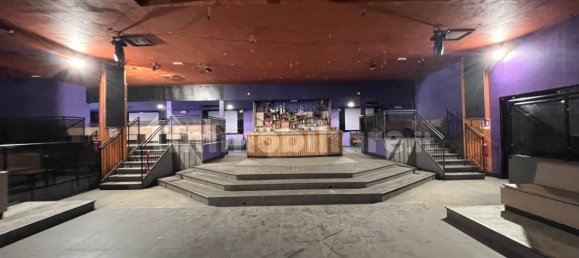 Armazém em Pinerolo, Italy 2150 m² N.º 336194 13