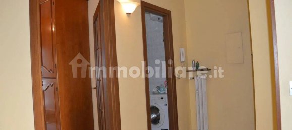2 bedrooms Apartment in Turin, Italy No. 325318 18