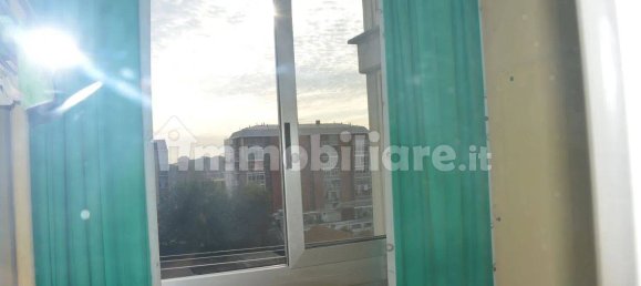2 bedrooms Apartment in Turin, Italy No. 325318 12
