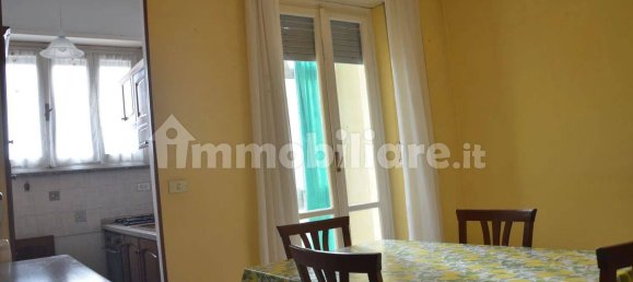 2 bedrooms Apartment in Turin, Italy No. 325318 5