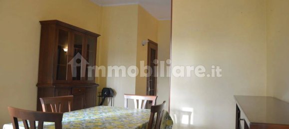2 bedrooms Apartment in Turin, Italy No. 325318 8