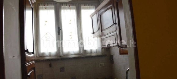 2 bedrooms Apartment in Turin, Italy No. 325318 11