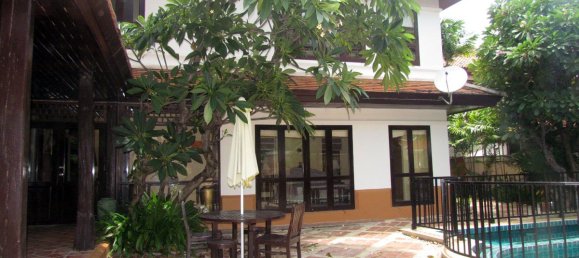 3 bedrooms Cafe / restaurant in Pattaya, Thailand No. 4023 3