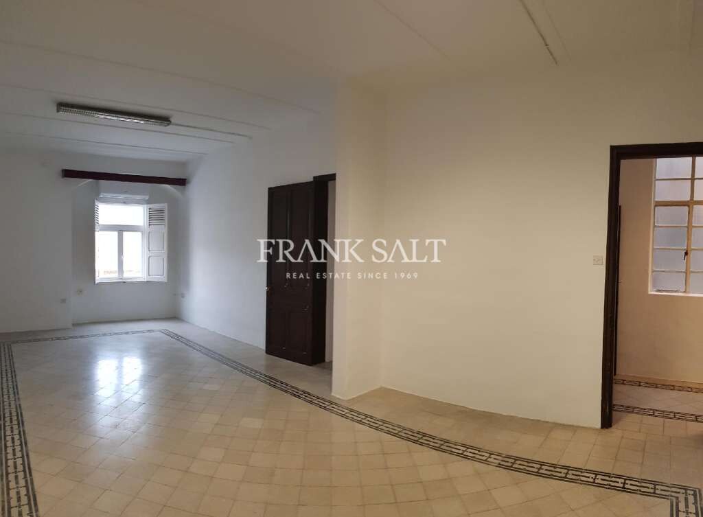 Escritório em Valletta, Malta 120 m² N.º 12734