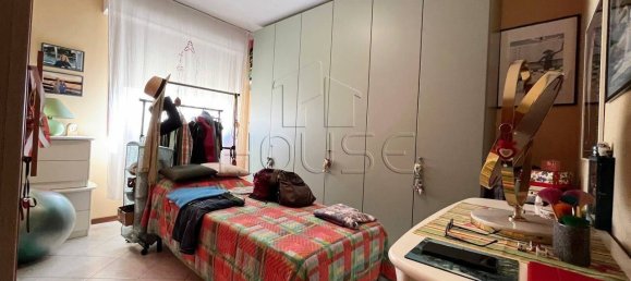 2 Schlafzimmer Wohnung in Arezzo, Italy, Nr. 338198 4