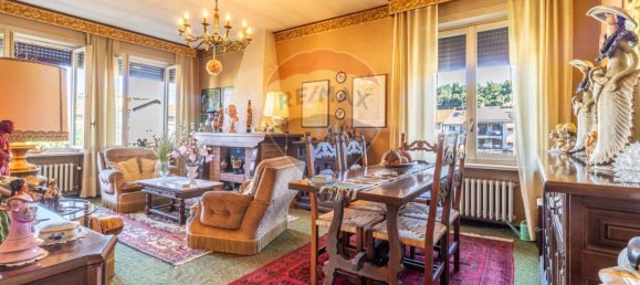 4 bedrooms House in Vigliano Biellese, Italy No. 317353 7