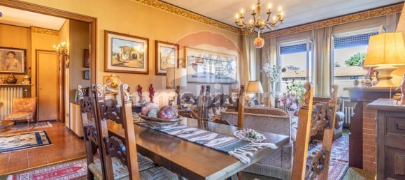 4 bedrooms House in Vigliano Biellese, Italy No. 317353 8