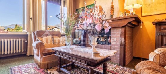 4 bedrooms House in Vigliano Biellese, Italy No. 317353 9