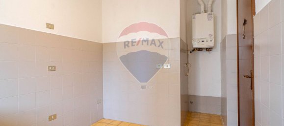 4 bedrooms Apartment in Fornovo di Taro, Italy No. 330055 8