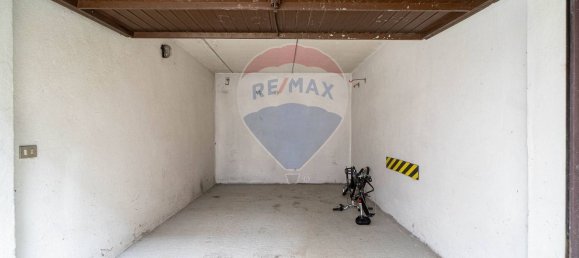 4 bedrooms Apartment in Fornovo di Taro, Italy No. 330055 20