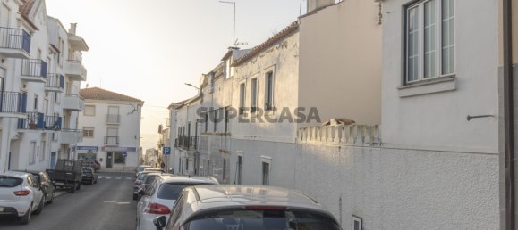 172m² Building in Nazare, Portugal No. 159283 2