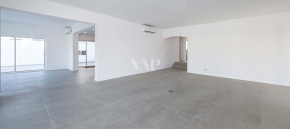 4 Schlafzimmer Haus in Quarteira, Portugal, Nr. 98846 9