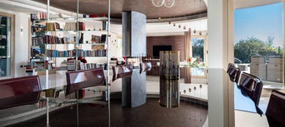 4 bedrooms Villa in Lavagno, Italy No. 150450 7