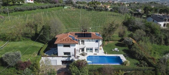 4 bedrooms Villa in Lavagno, Italy No. 150450 37