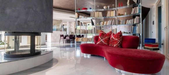 4 bedrooms Villa in Lavagno, Italy No. 150450 5