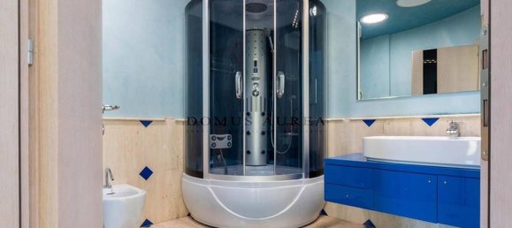 4 bedrooms Villa in Lavagno, Italy No. 150450 29