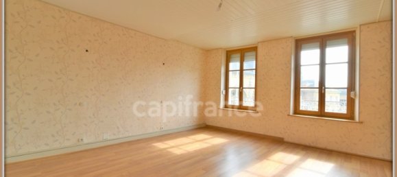 3 Schlafzimmer Stadthaus in Vouziers, France, Nr. 75591 15