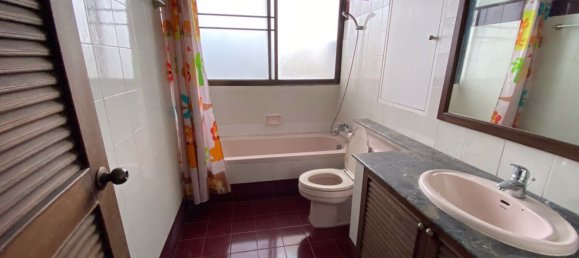 Кондоминиум  с 2 спальнями в Ваттхана, Таиланд № 8665 11