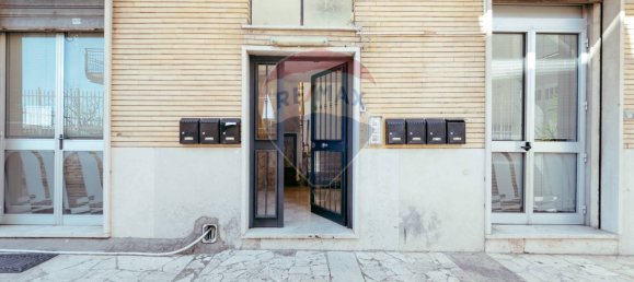 2 bedrooms Apartment in Rome, Italy No. 273936 11