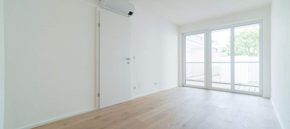 2 rooms Apartment in Penzing, Austria No. 177180 5