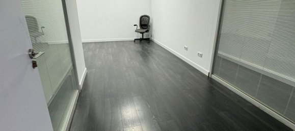 145m² Office in Malaga, Spain No. 155752 8