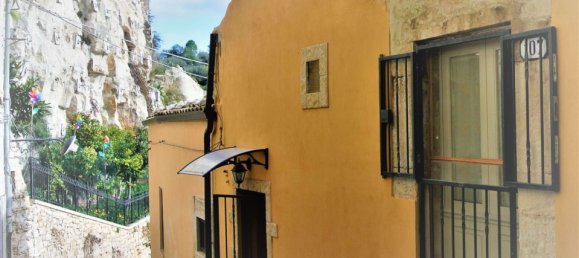 Casa de 5 divisões em Ragusa, Italy N.º 251993 11