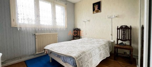 Дом с 3 спальнями в Лувр, Франция № 178814 4