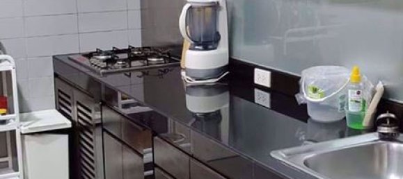 3 bedrooms Condo in Khlong Toei, Thailand No. 9872 2